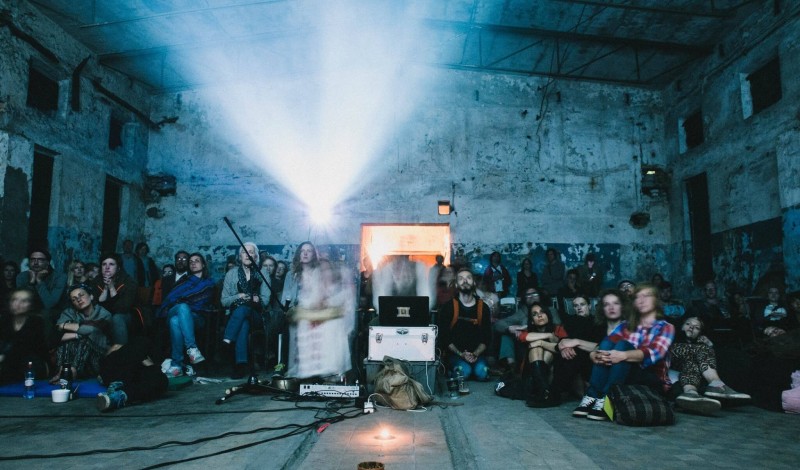 Thumbnail for LIVE IMAGES